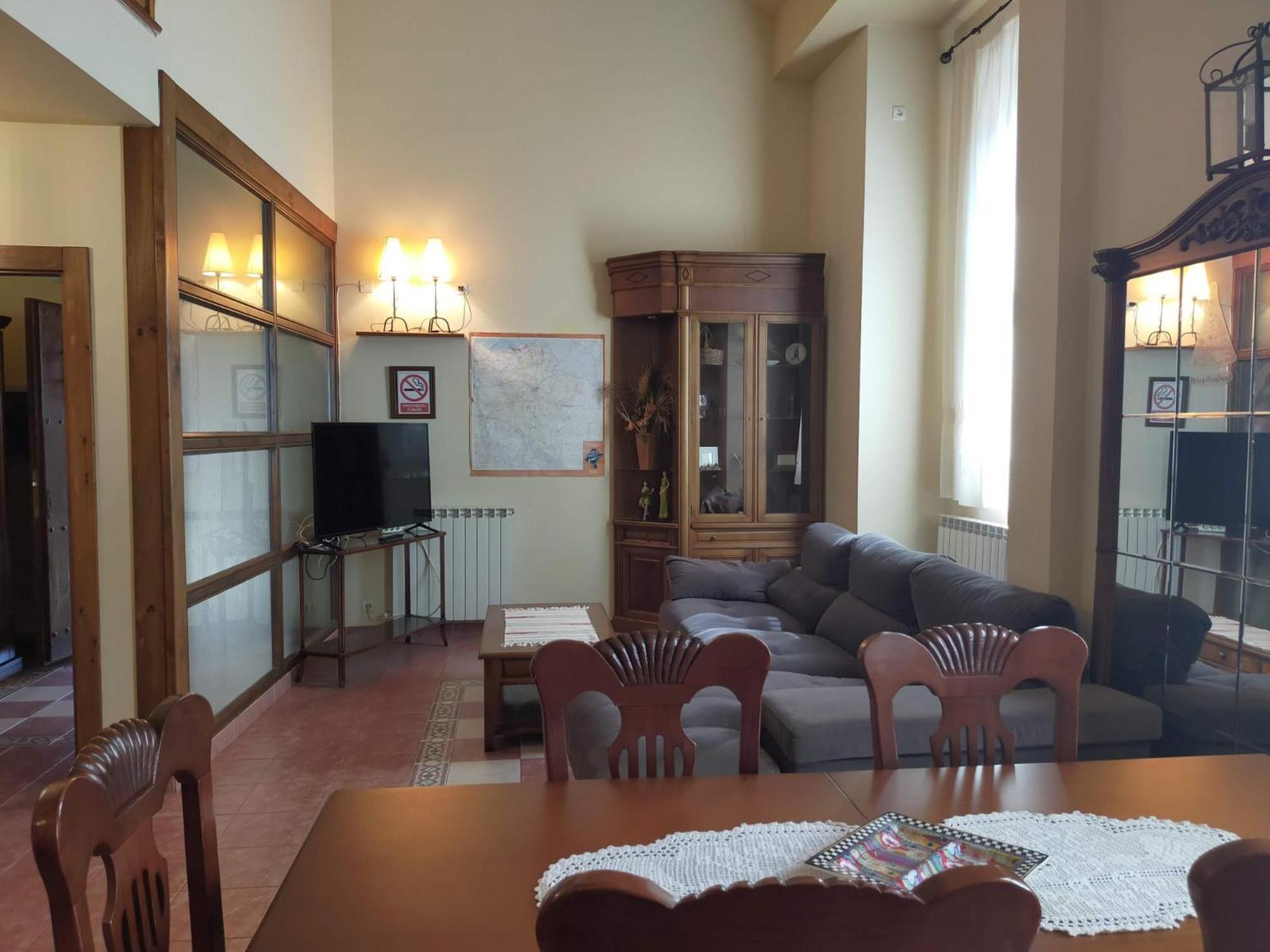 El Diezmo Artajona المظهر الخارجي الصورة