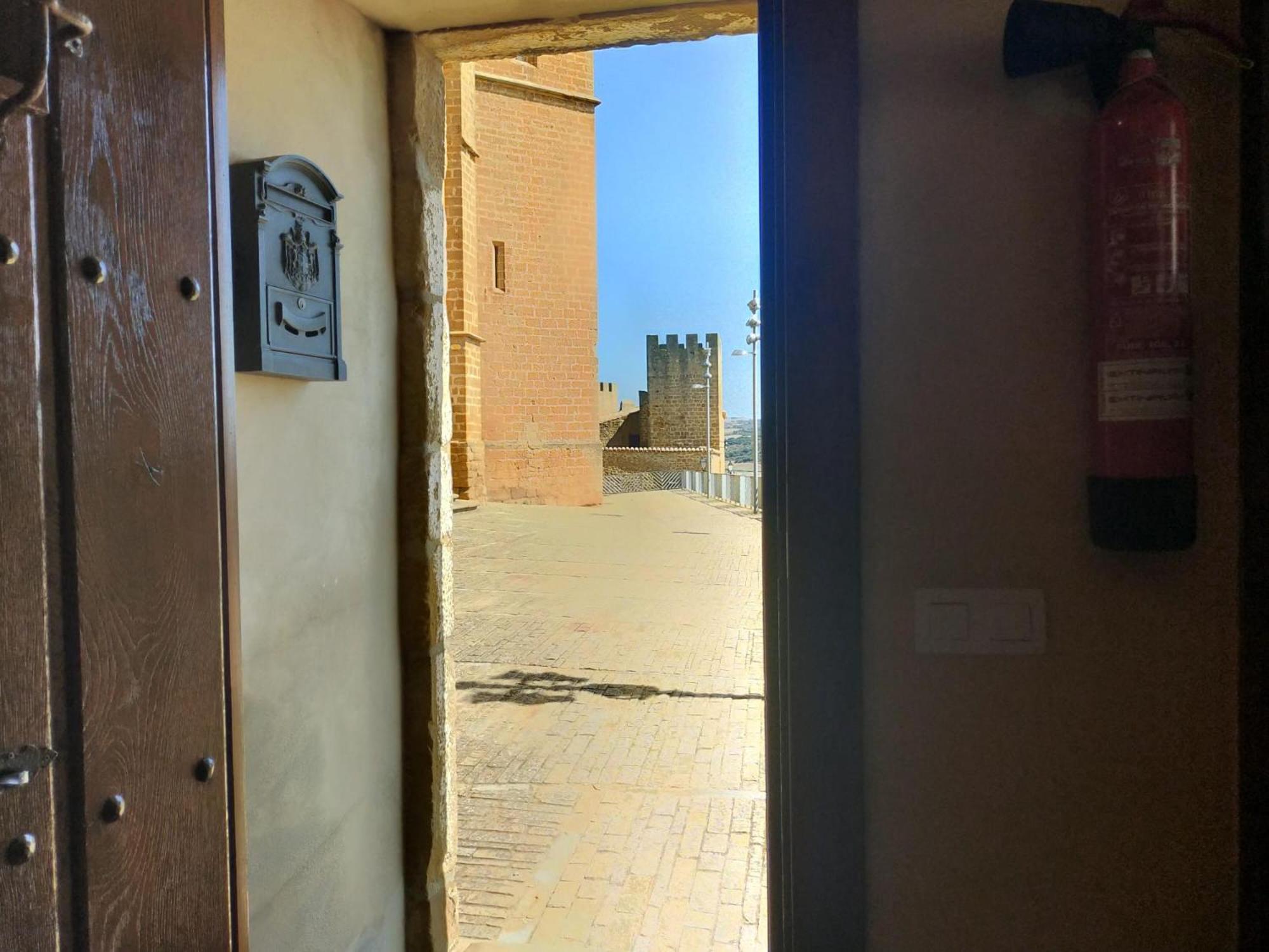 El Diezmo Artajona المظهر الخارجي الصورة